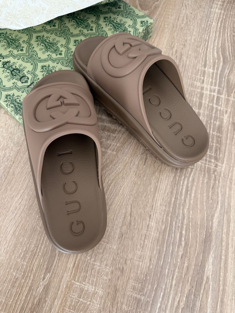 Klapki GG Gucci Sandały Platforma Platform