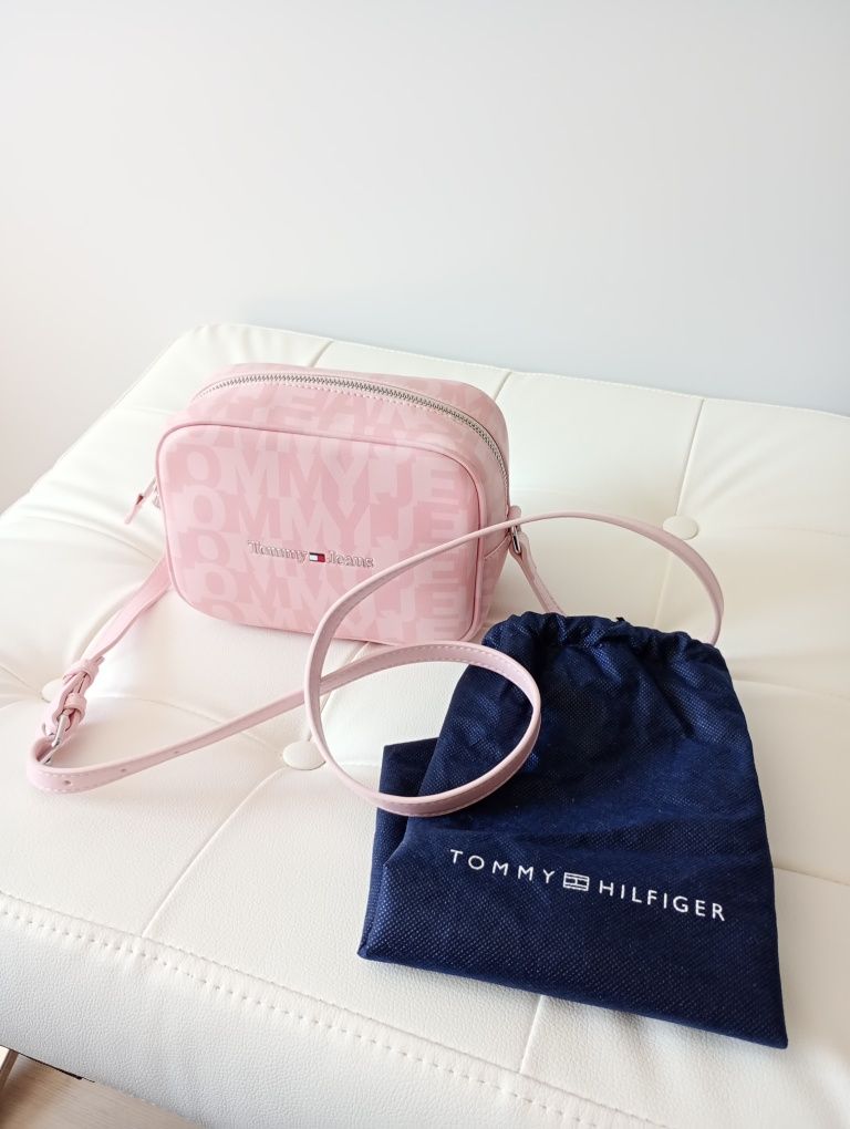 Torebka Tommy Jeans