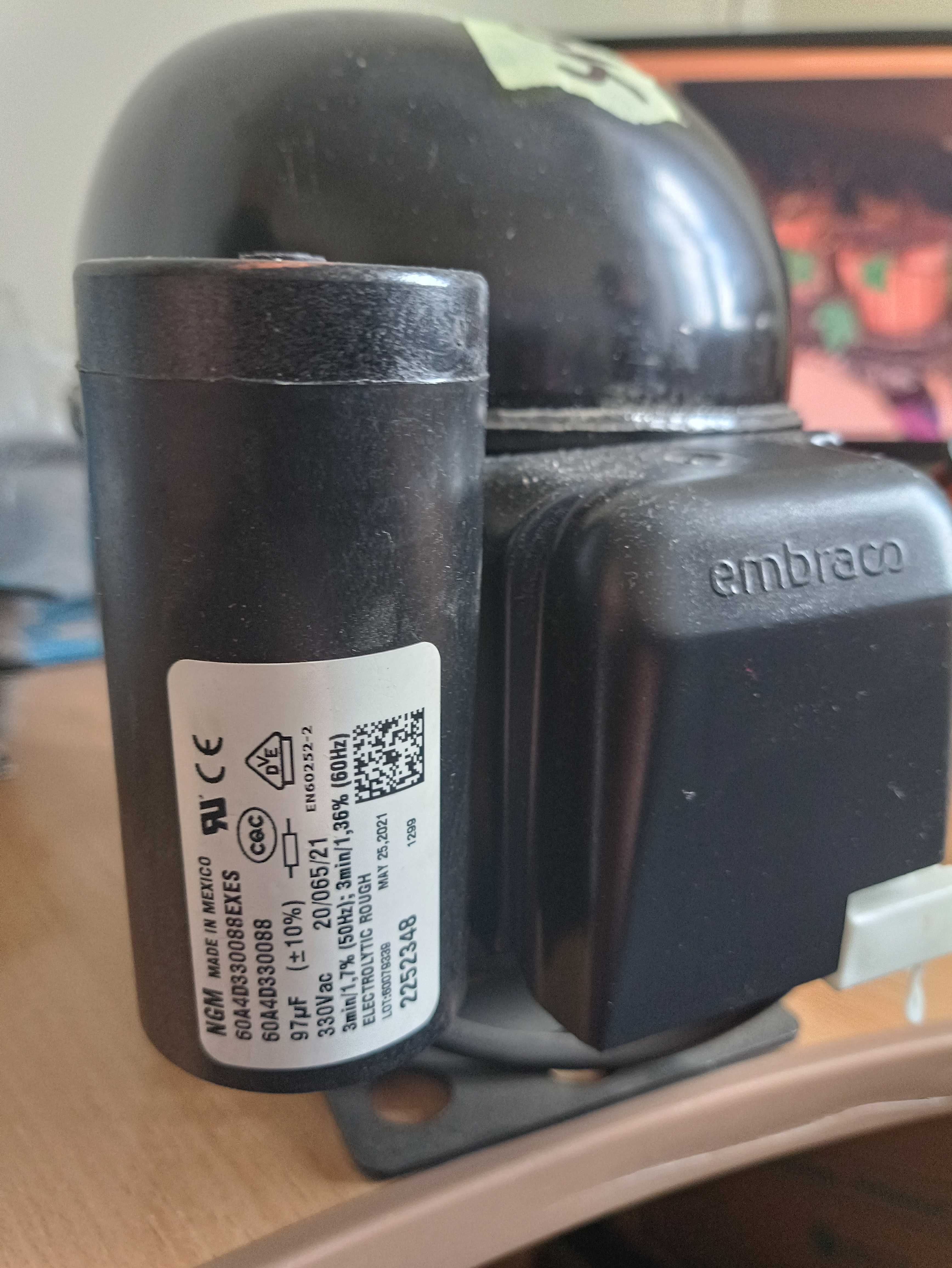 Компресор EMBRACO NEU2168GK