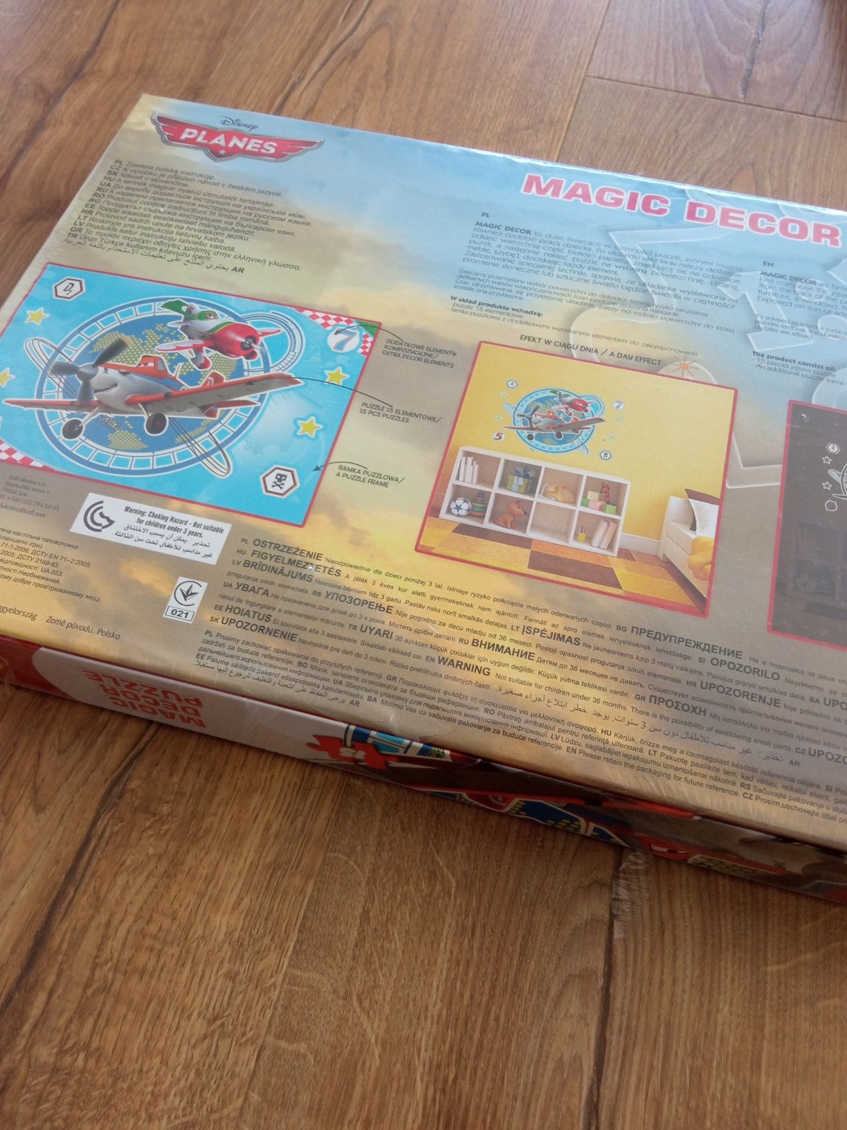 Trefl puzzle samoloty planes