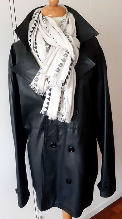 Casaco tipo Peacoat em Cabedal Homem