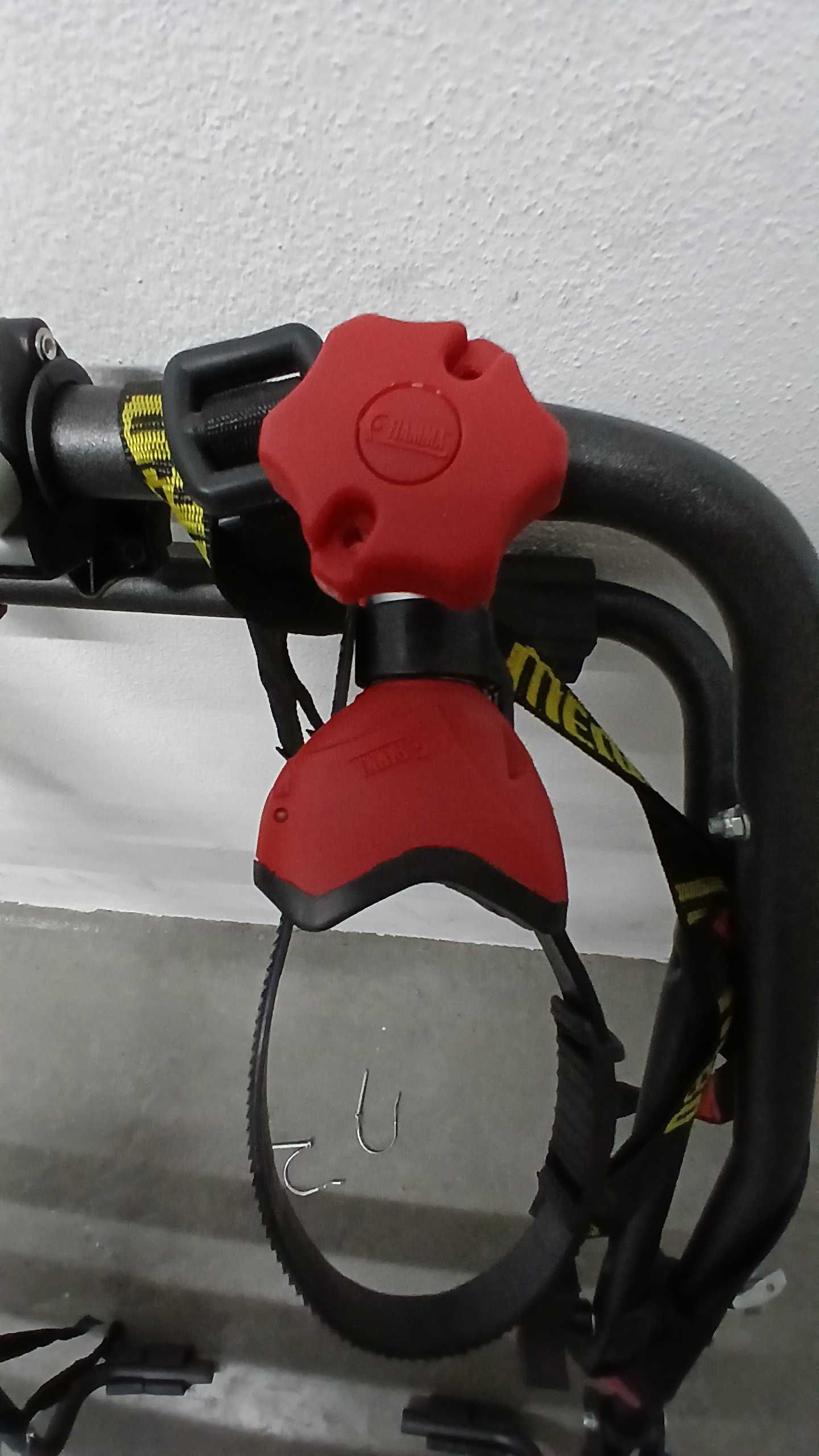 Suporte traseiro para bicicletas - Menabo Stand Up 3