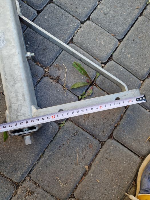 Podpory do przyczepy . Komplet