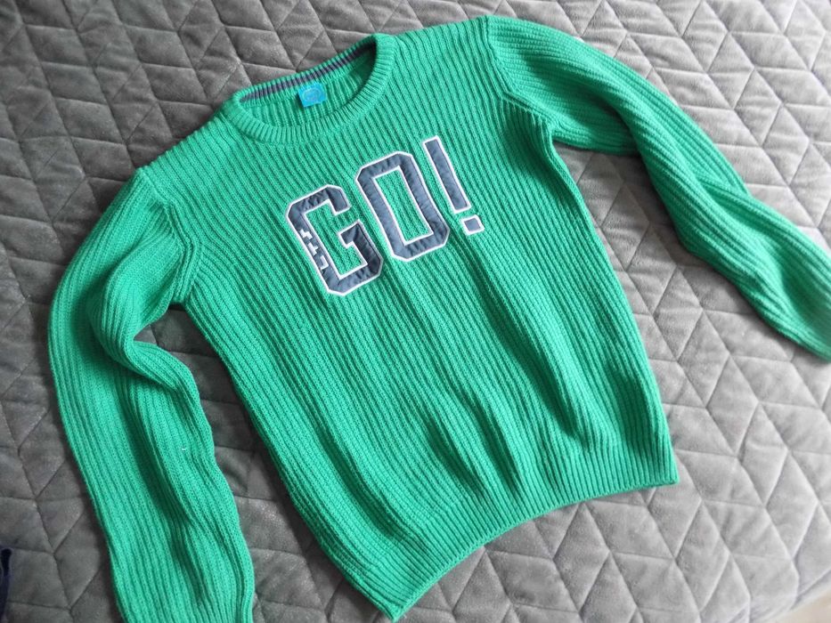 Sweterek włóczkowy 134