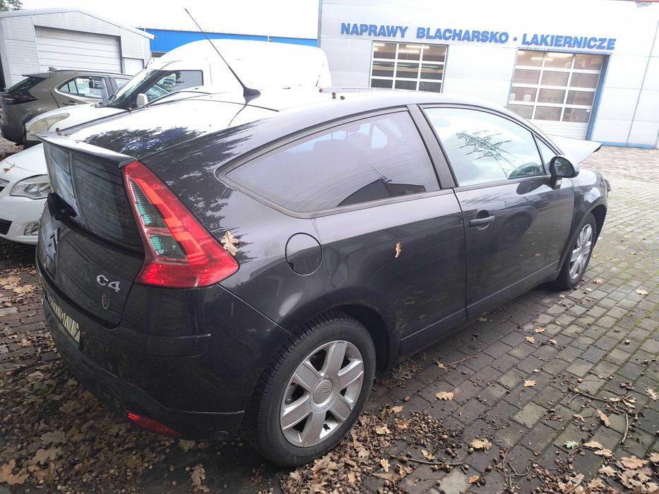 Citroen C4 MK1 1.4 benzyna + LPG uszkodzony przód