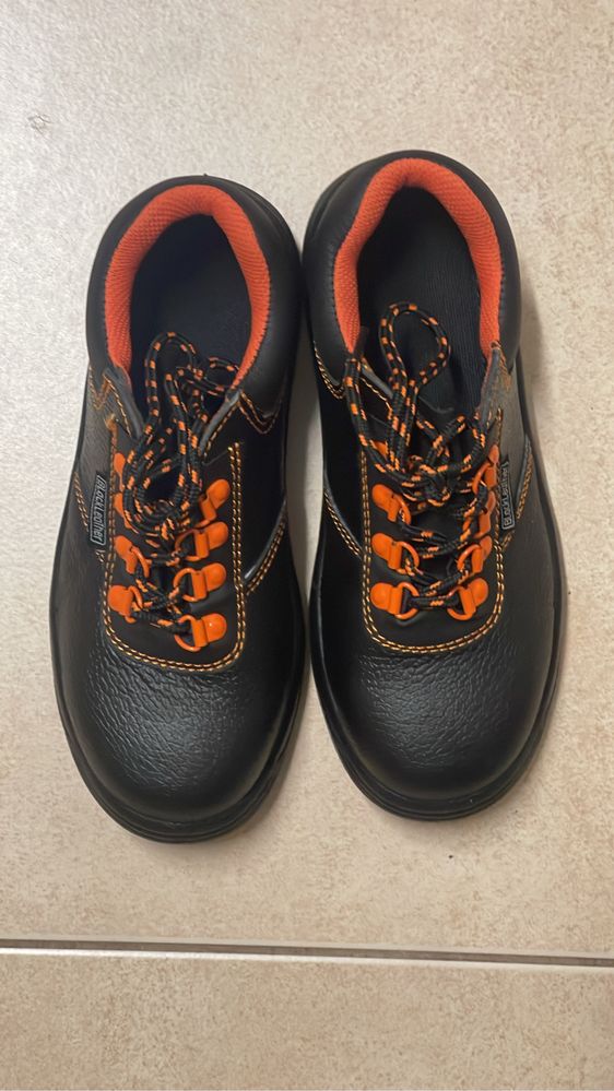 Botas de trabalho com protecção