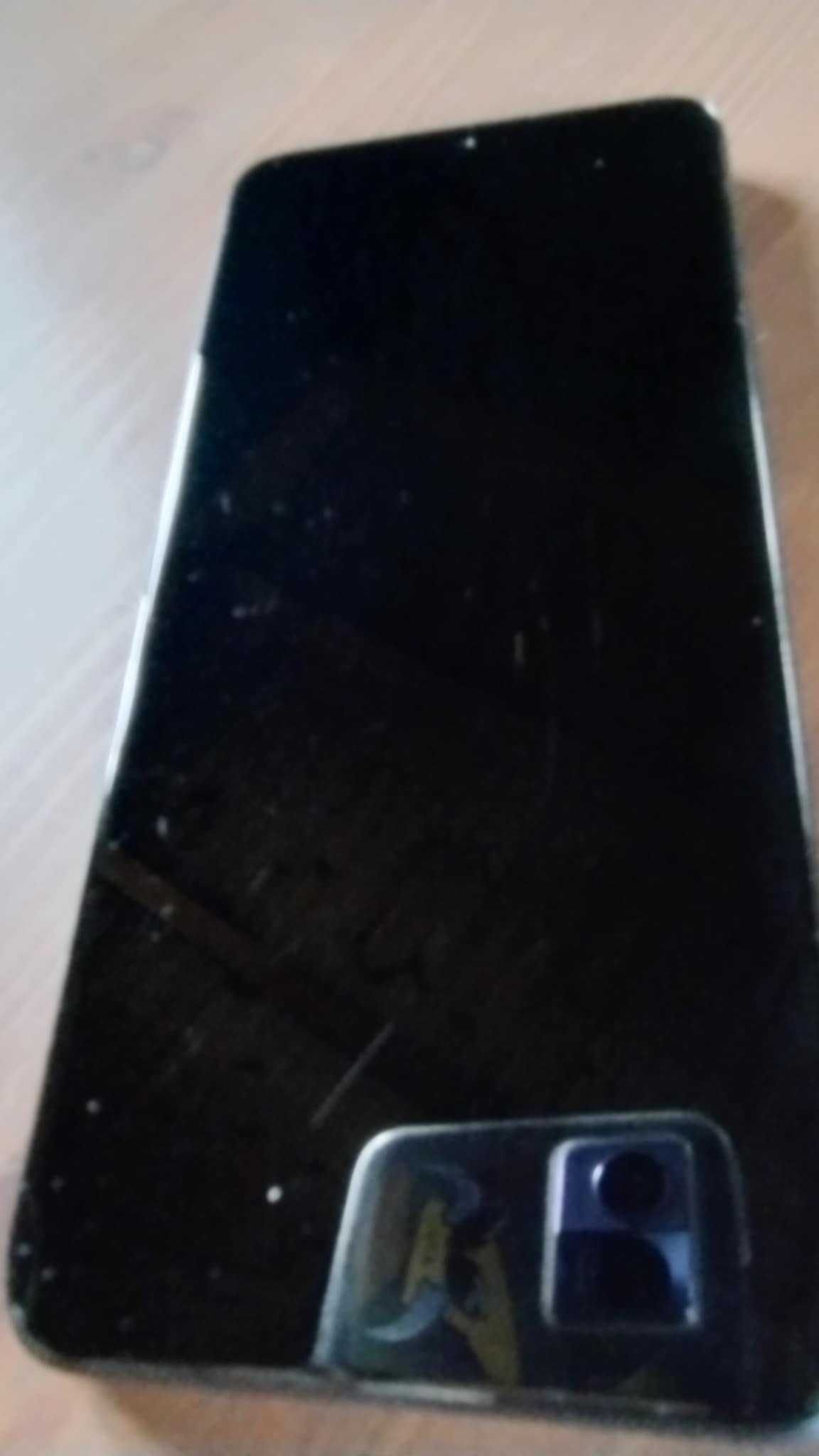 Smartfon Motorola G30