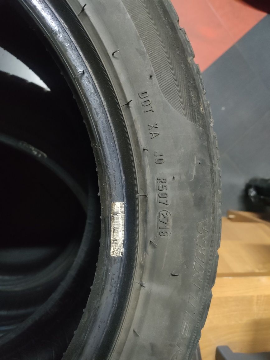 4 x opon zimowe  Pirelli sottozero 3 215/55 r18