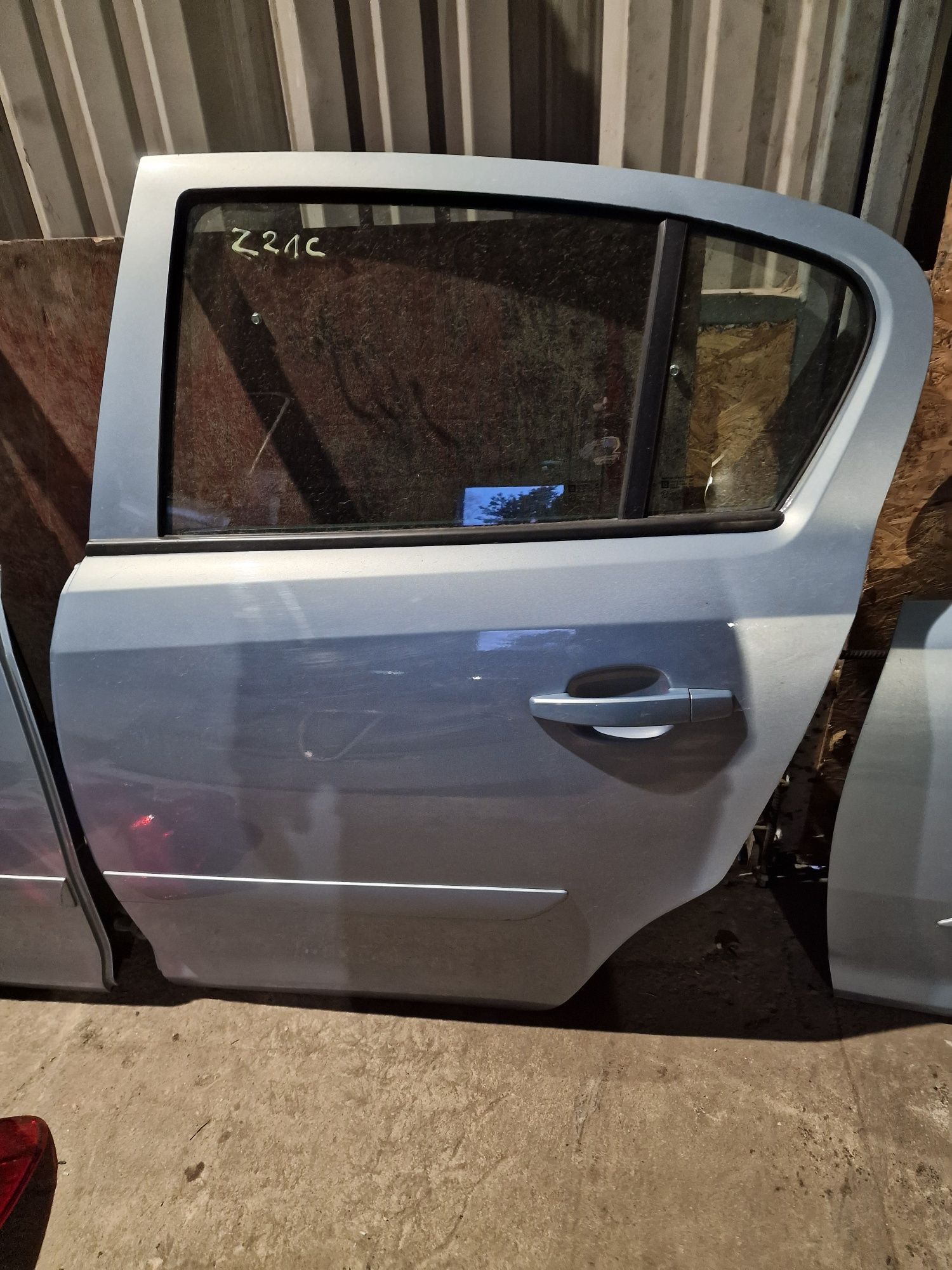 Drzwi opel corsa D Z21C wersja 4drzw
