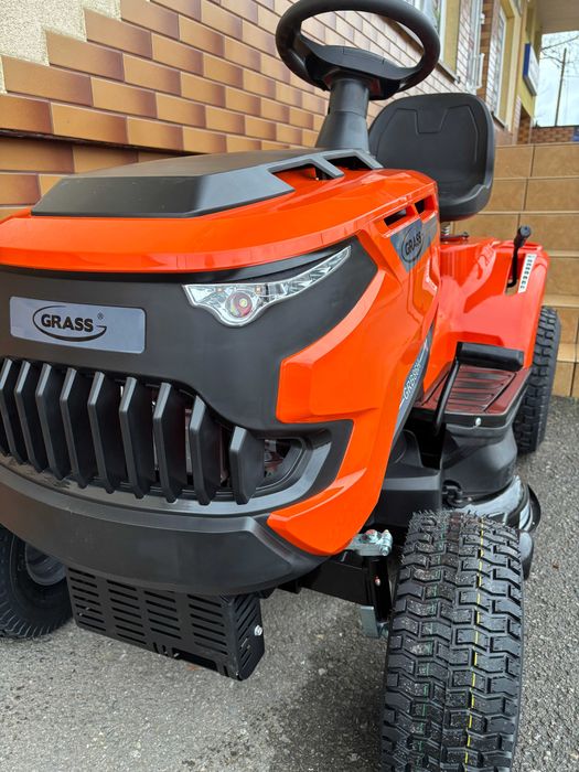 Traktor traktorek ogrodowy GRASS RGB 86H wyrzut boczny/hydrostat!