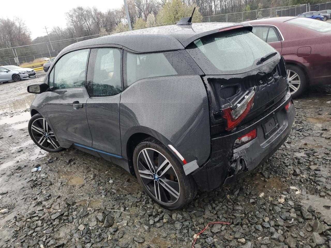 BMW I3 Rex 2015.   .