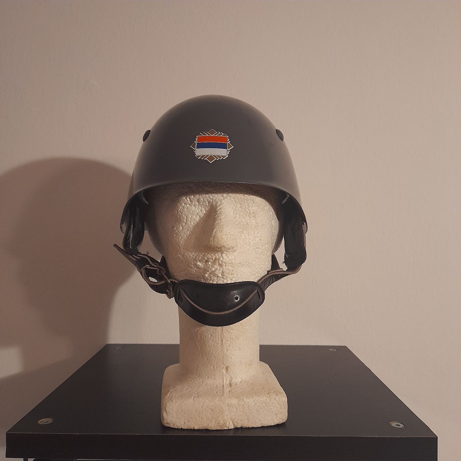 Helm Włoski M33 Serbska policja.