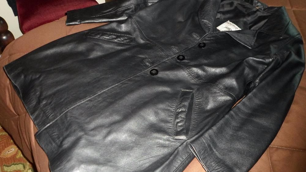 Casaco de Couro Preto