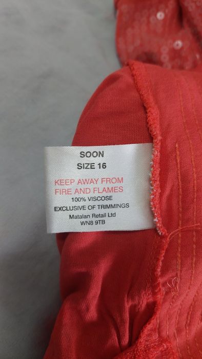 Bluzka z cekinami rozm. 46/48