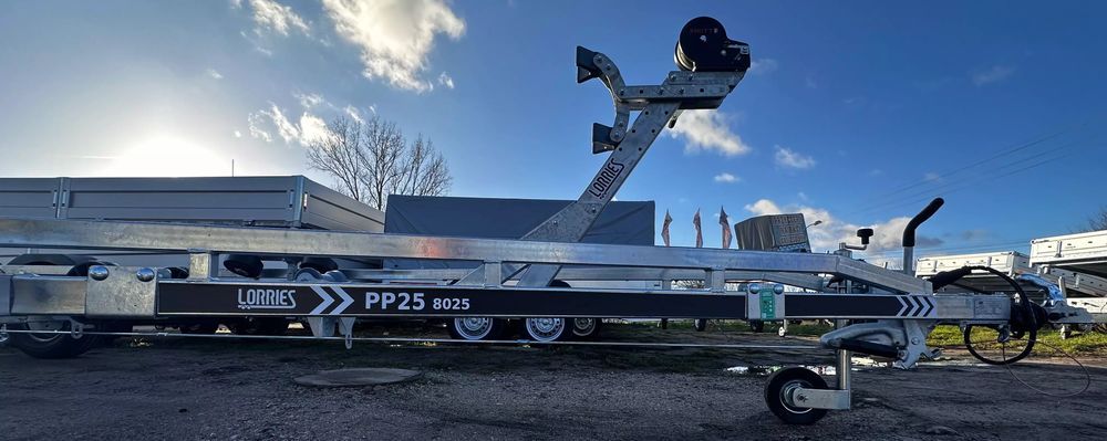 Przyczepa pod jacht łódź Lorries PP25 do 780cm TRANSPORT 2500DMC RATY