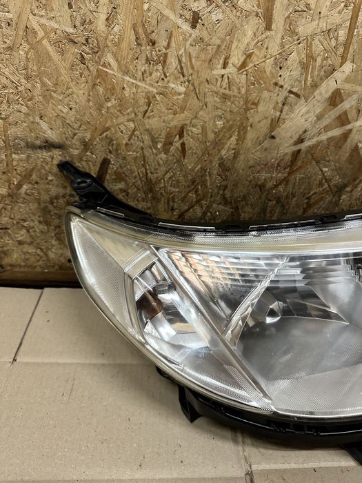 Передні фари Субару Форестер 3 Subaru Forester 3 2008—2012