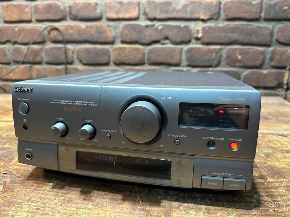 Amplituner Sony EX 70 AV