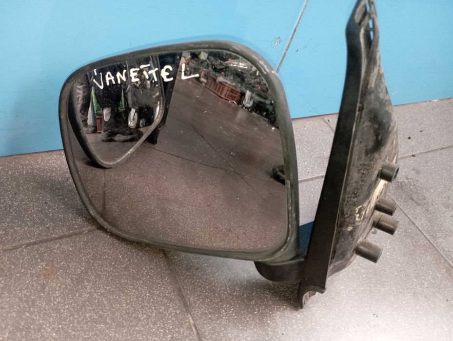 Lusterko lewe prawe Nissan Vanette