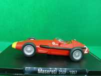 Miniaturas  1/43 de Formula 1 8 modelos diferentes  novos