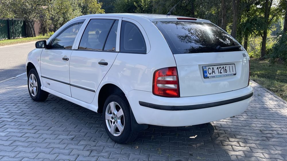 Skoda Fabia 1.4 бензин