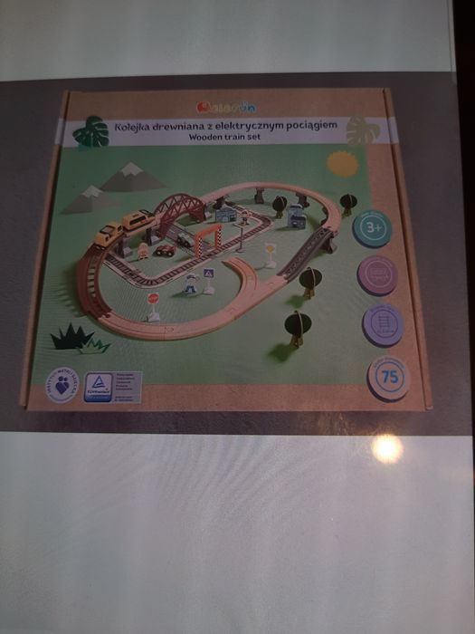 Elefun kolejka elektryczna z pociagiem