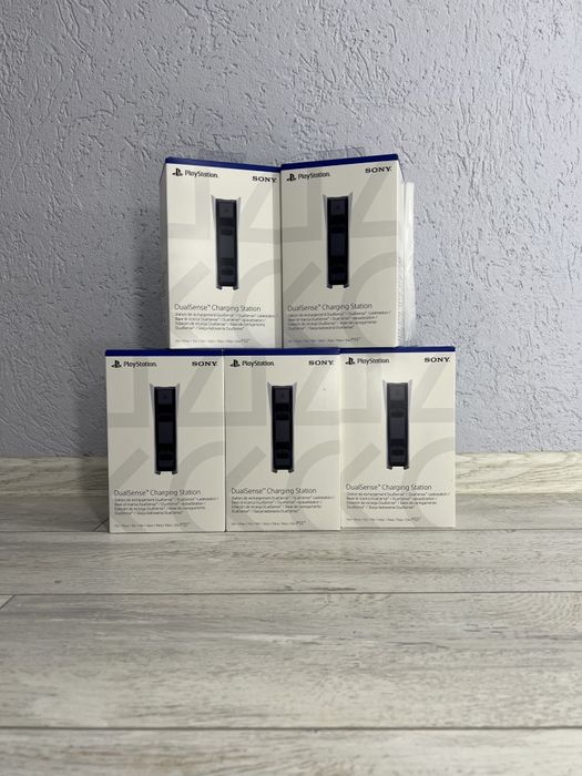 Зарядное устройство для геймпада Sony DualSense Charging Station