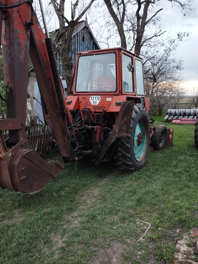 Ескаватор. Продам ескаватор в робочому стані!