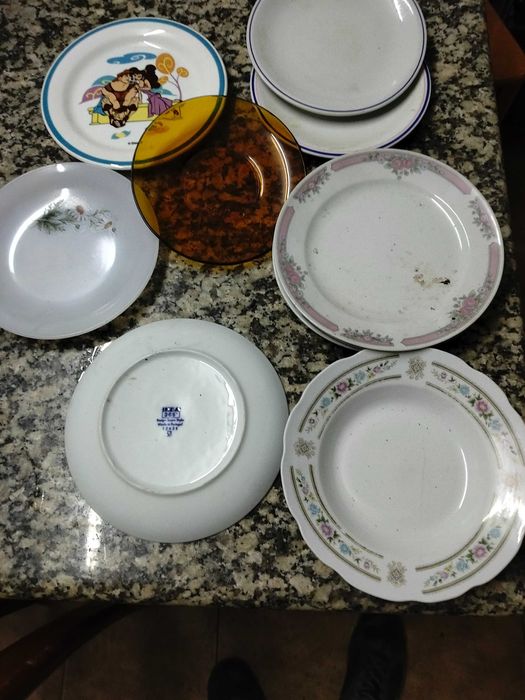 Louças antigas Sacavém Coimbra vista alegre etc