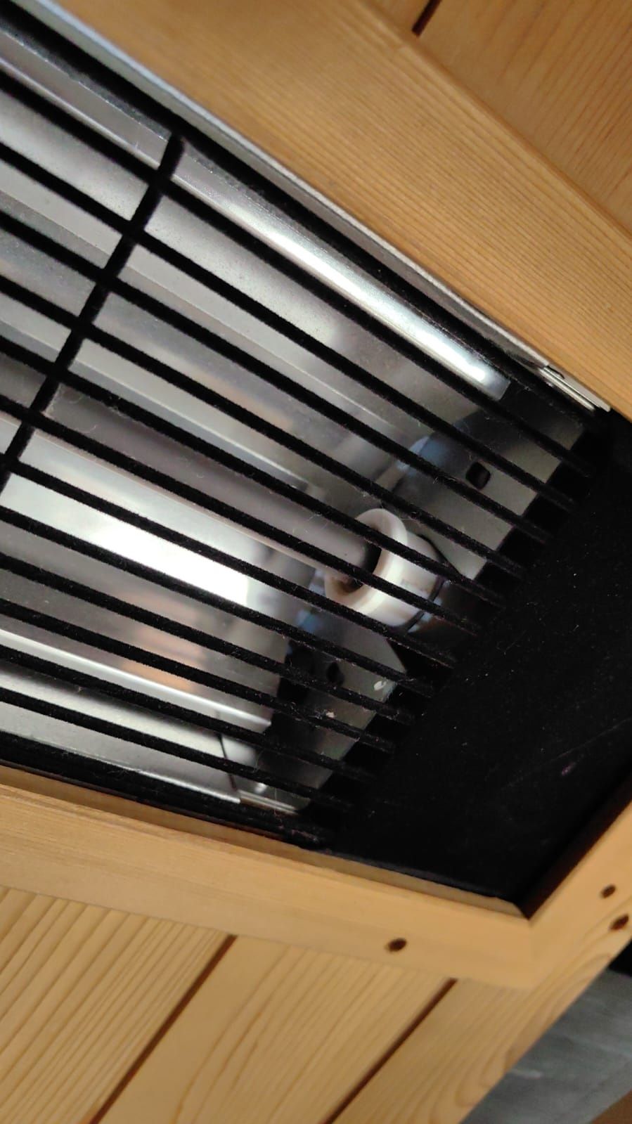 Sauna infra red podczerwień narożna 230V RADIO 2 Ławki na 4 osoby