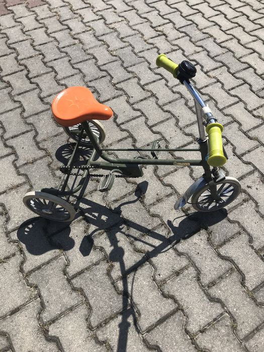 Rower trojkolowy zabytek antyk