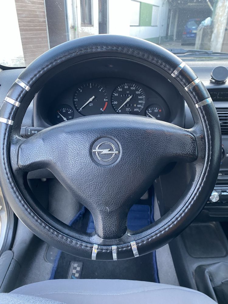 Opel Corsa B 1.5 TDI - Motor Isuzo
