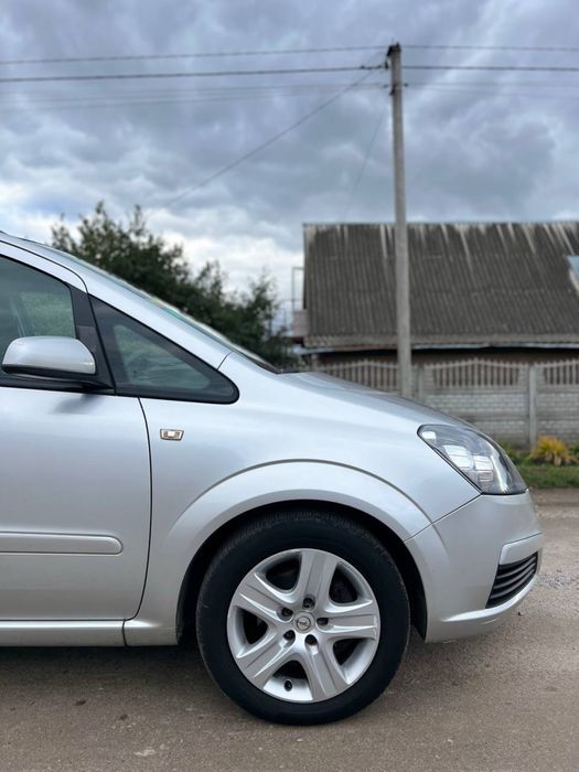 Opel zafira опель зафіра З Німеччини пригнана свіжо пригнана не астра