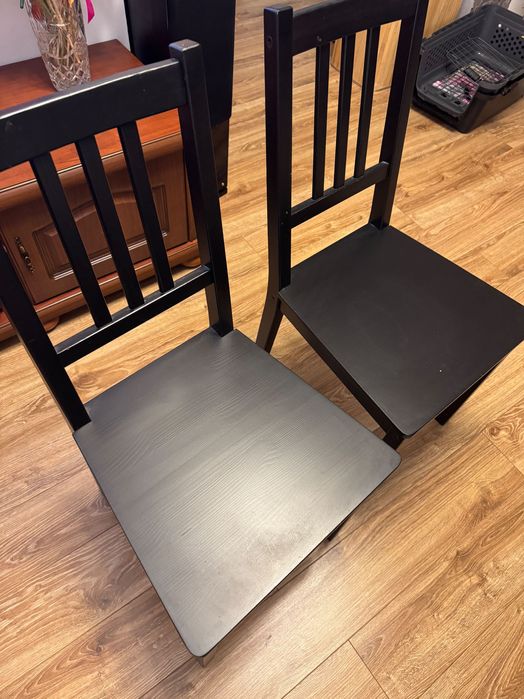 krzesła Ikea Stefan brązowoczarny 4 sztuki plus dwie poduszki