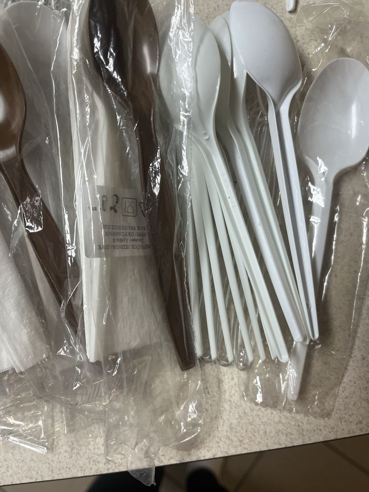 Sztućce jednorazowe łyżka nóż widelec cena za całość