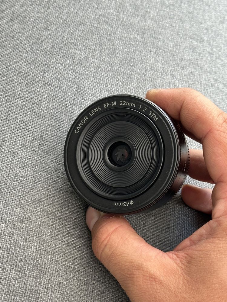 Obiektyw 22mm EF-M Idealny Jak NOWY m50