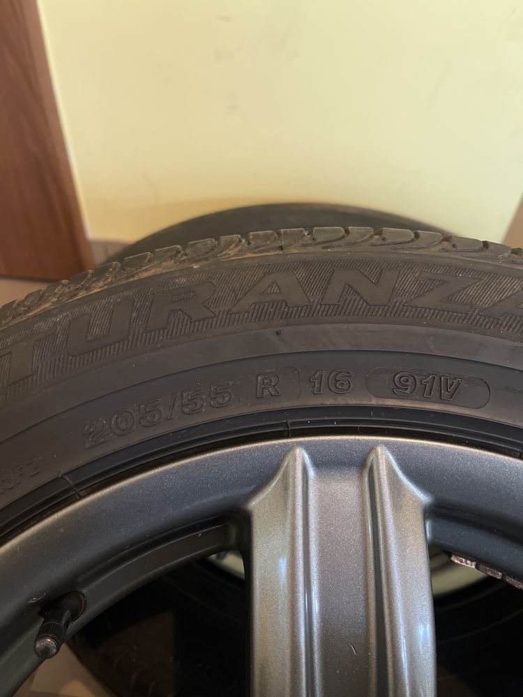 Koła alufelgi opony komplet BMW 205/55 R16