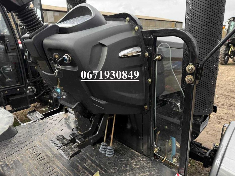 Трактор Скаут TY 404 Реверс 2-диск зчепл Двигун KM490BT Рівна підлога