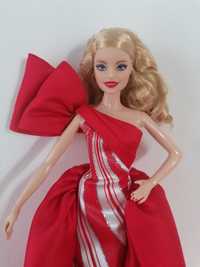 Lalka Barbie kolekcjonerska Holiday model muse świąteczna