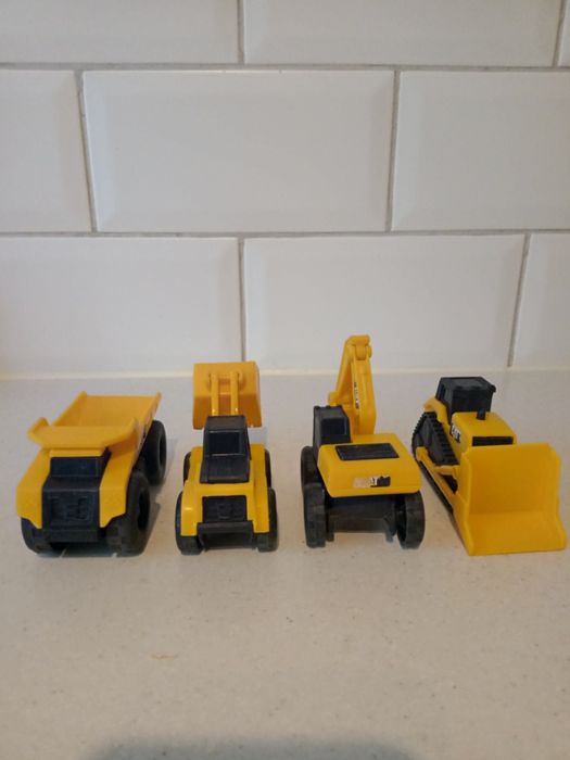 Будівельна техніка CAT