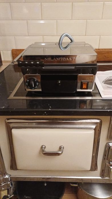 Grill kontaktowy żeliwny