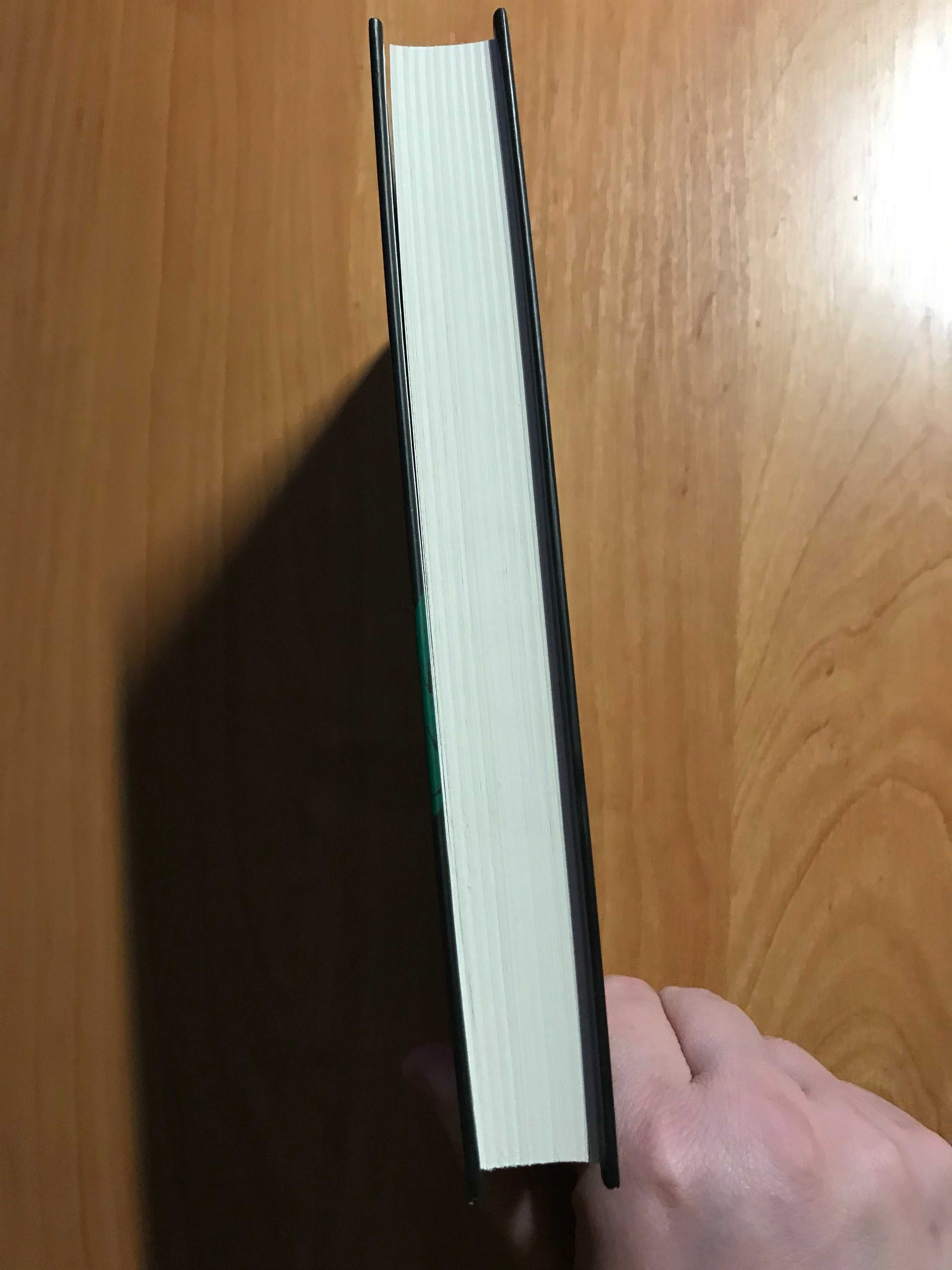 Tolkien - Hobbit ISKRY Edycja limitowana Empik  Skibniewska twarda