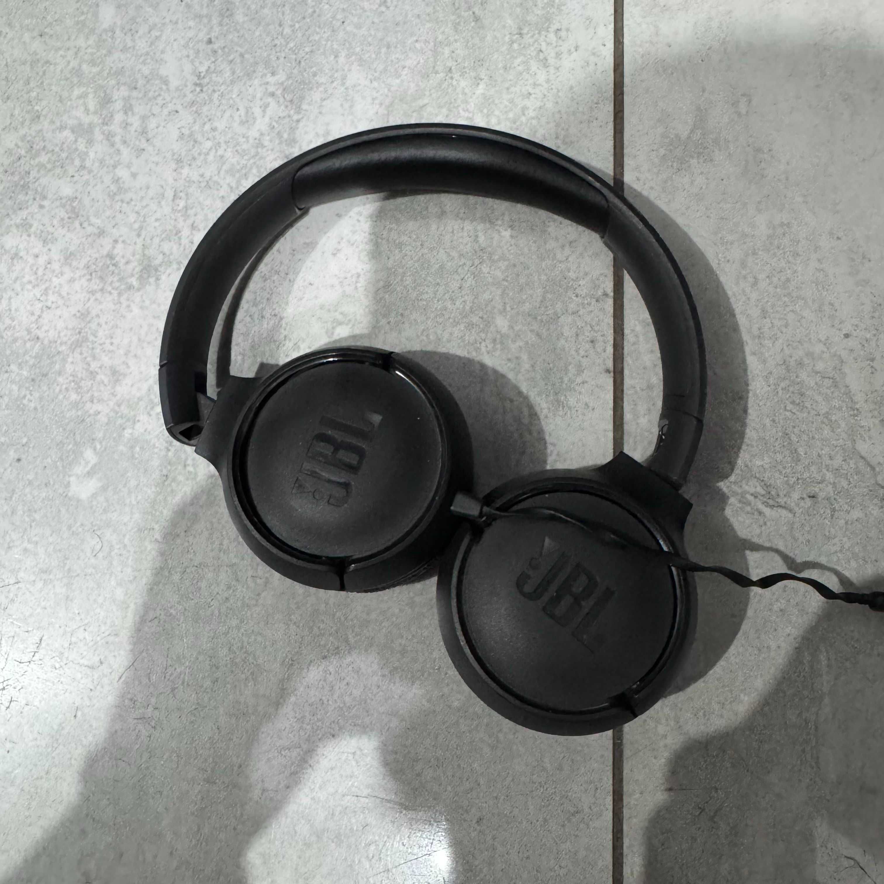 Słuchawki JBL Tune 500 | Jak nowe |