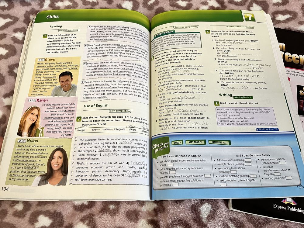 On screen 3, Student’s Book і Workbook