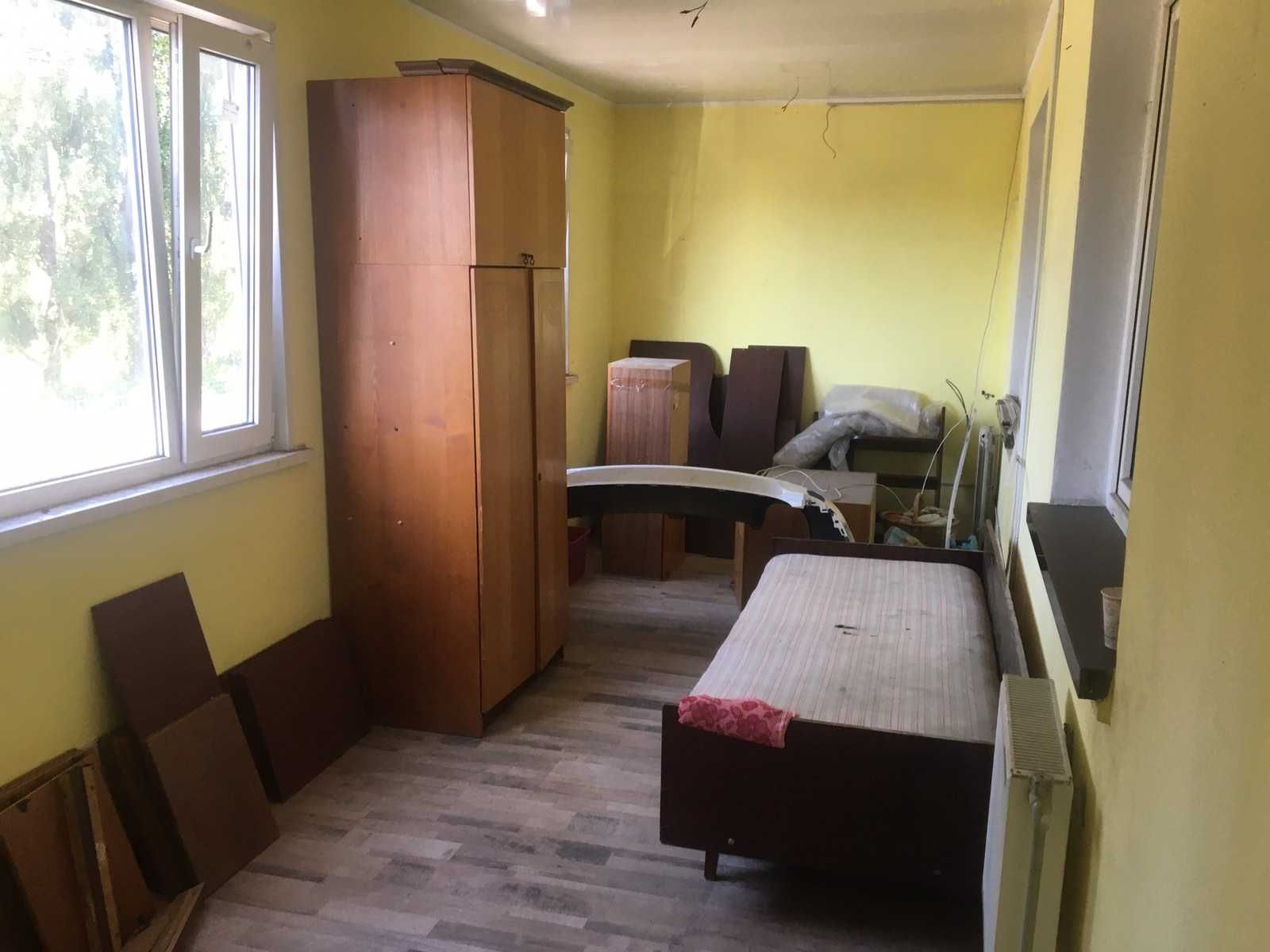 Академмістечко. Продаж приміщення. Офіс та\або склад.