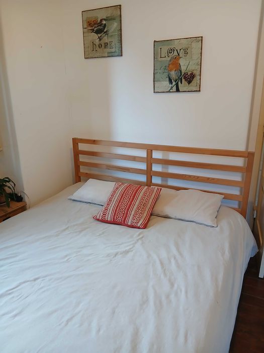 Cama e colchão ótimo estado