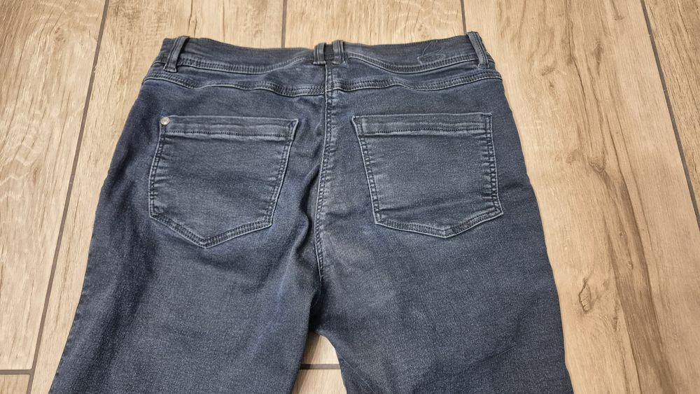 Spodnie dzinsowe Bonita