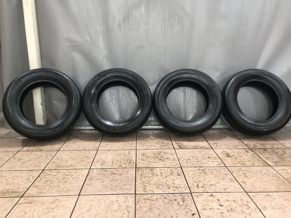 Комплект 195/65R15 CONTINENTAL