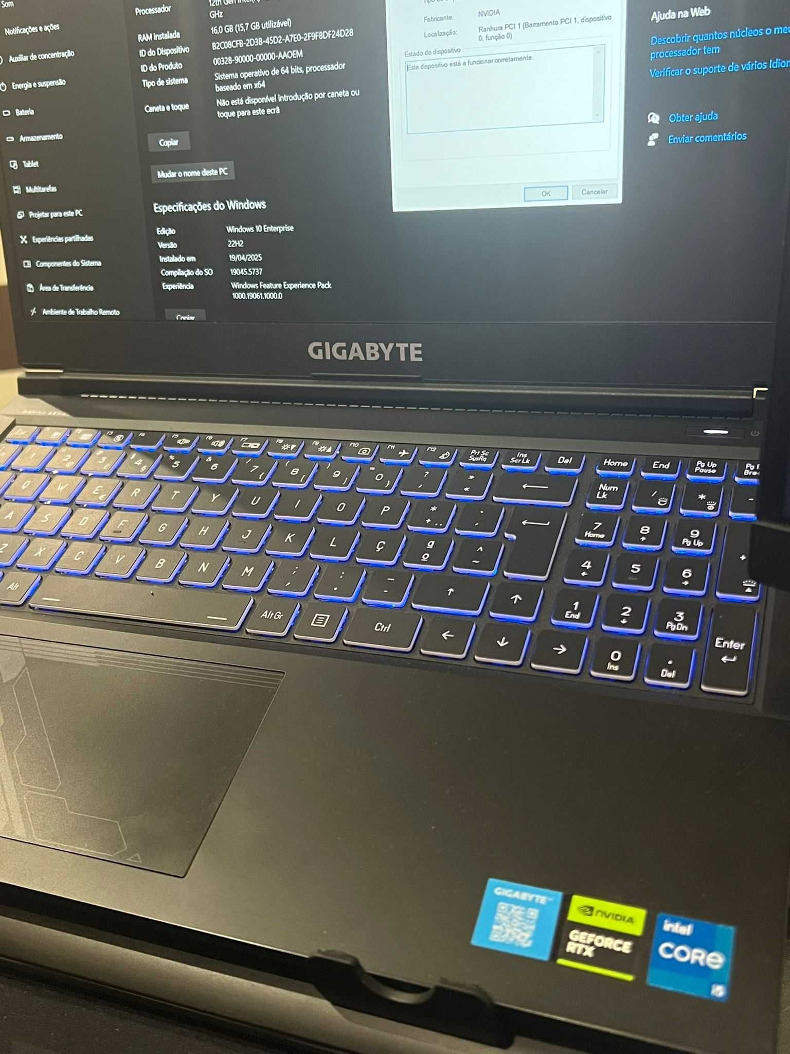 Portátil Gaming Gigabyte G5 | RTX 4060 | i5 | 16GB RAM