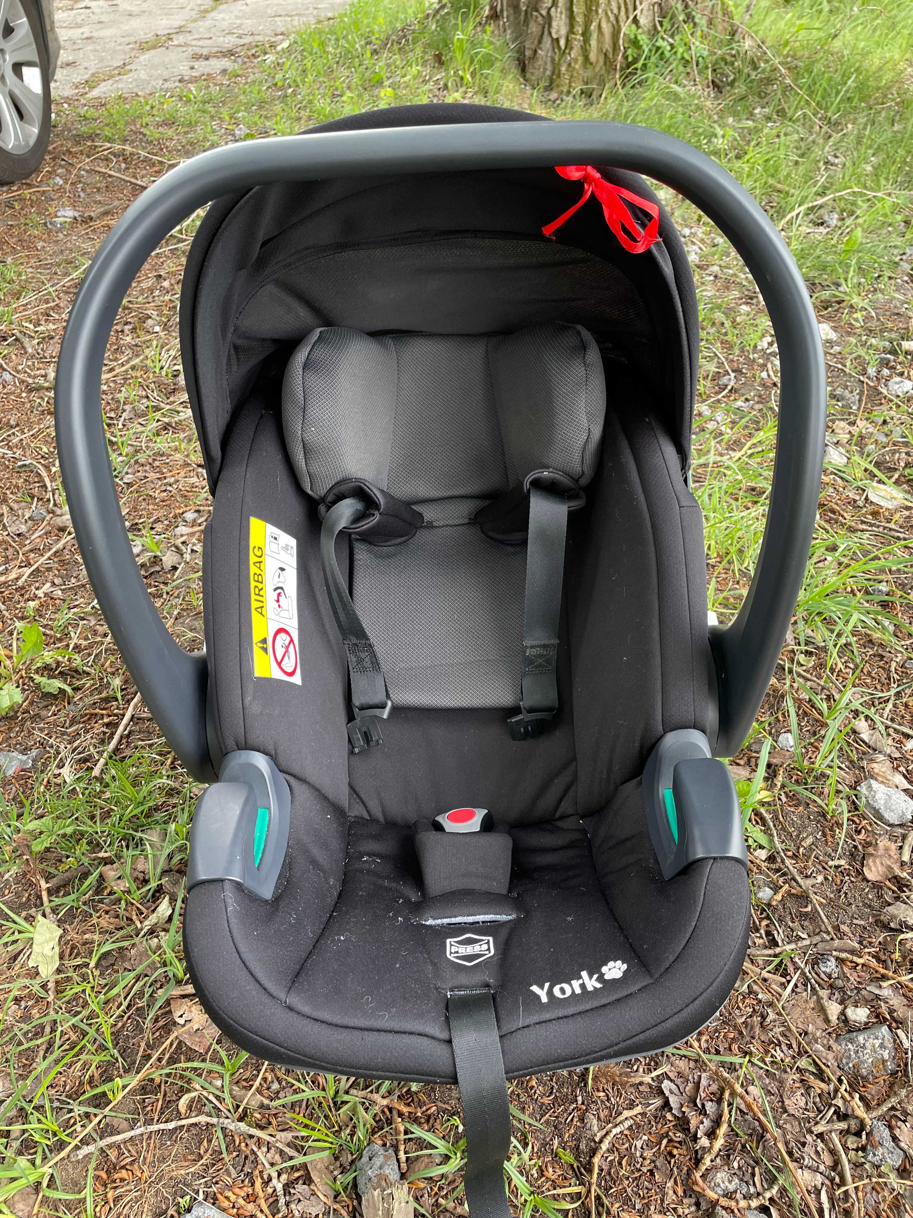 Fotelik samochodowy z bazą 0-15 mies. 0-13 kg BabySafe Woof ISOFIX