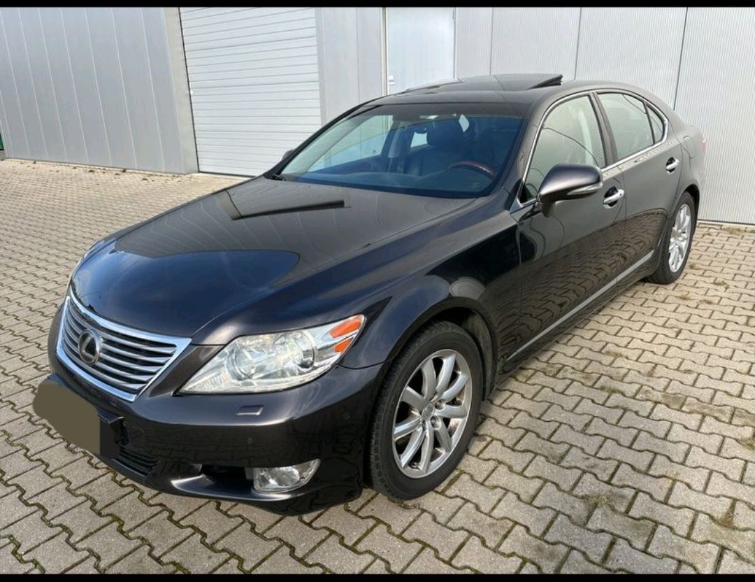 LEXUS LS460 LIFT*AWD*Europa*Po opłatach*Serwis Lexus*Lekko uszkodzony